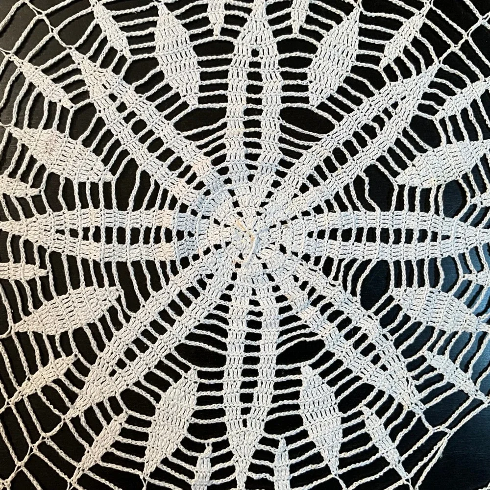 Vintage Crochet Doily White with Pink Edging Round Handmade‎ Table Décor